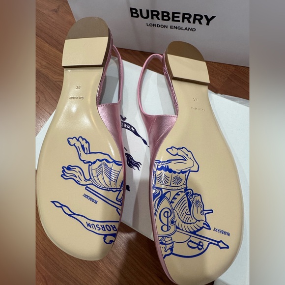BURBERRY
Leather Baby Slingback Ballerinas In Flash